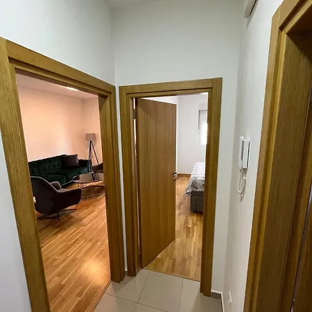 Appartamento 34 *